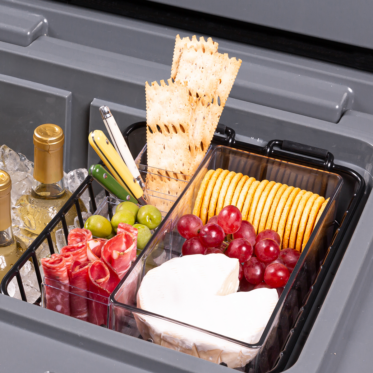 brutank-35qt-55qt-dry-rack-d6 brutank-dry-rack_accessory_alt-1.png
