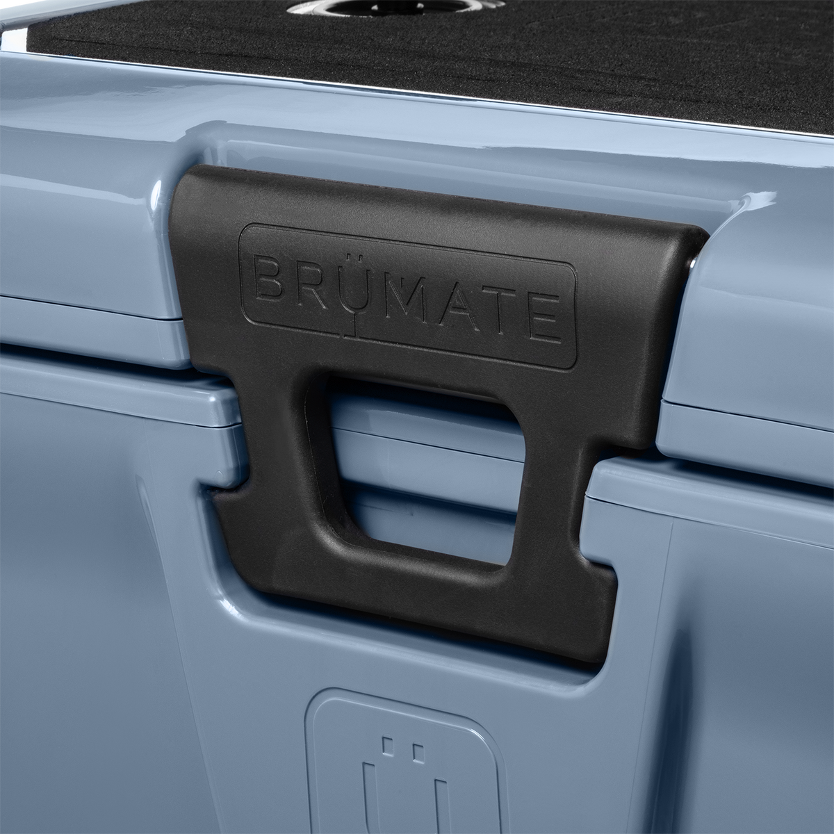 brutank-20qt-g2 BruTank-20-Denim-Latch.png