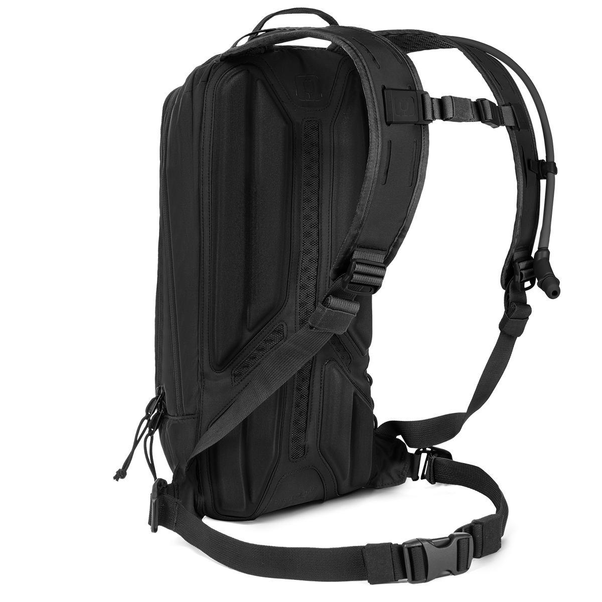paragon-hydration-pack-o8 Paragon_Black_Quarter.png