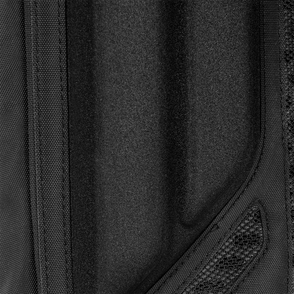 paragon-hydration-pack-o8 Paragon_Black_Texture.png